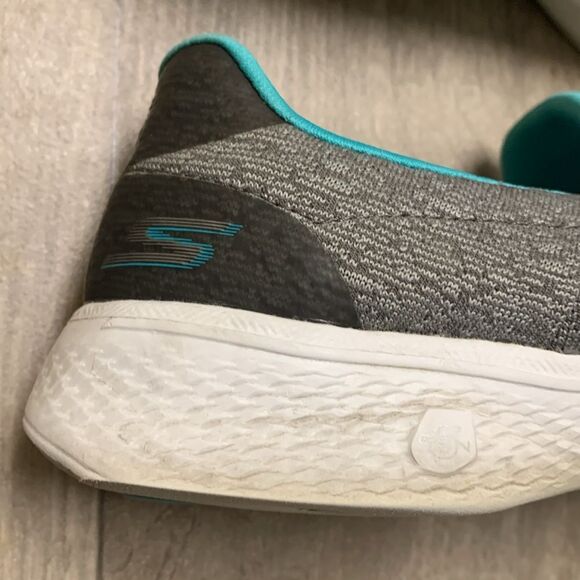 Womens Skechers GoWalk 4 Slip On Comfort Shoes - Picture 3 of 8